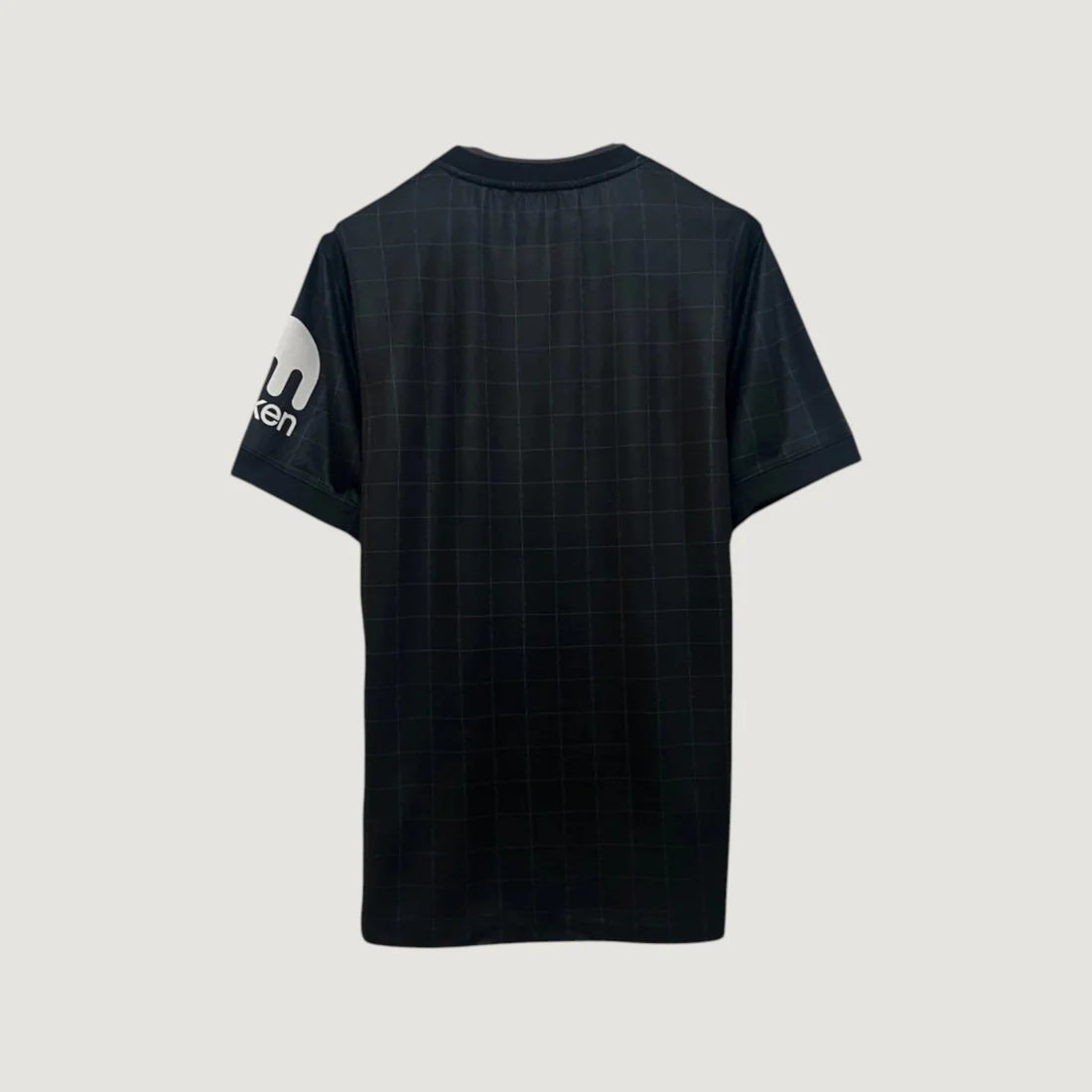 TOTTENHAM – Maillot Extérieur 25/26 – Noir €29,99 Prix habituel €34,99